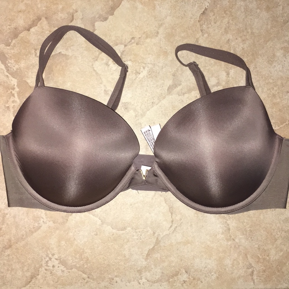 Victoria Secret sexy illusions push up plunge